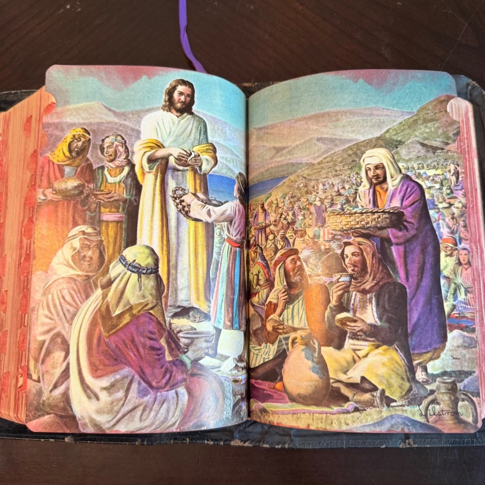 Vintage 1947 KJV Holy Bible Spencer Press Large Type Red Letter Thumb Indexed - Picture 6 of 14